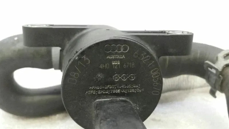 Audi RS7 4G additional cooling pump 4H0121671B coolant pump pump 4.0 TFSI