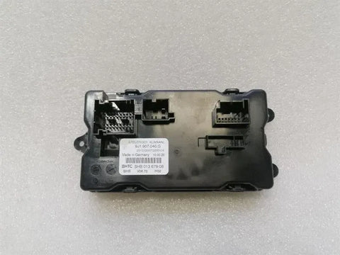 Porsche Taycan 9J Air Conditioner Module 9J1907040G HVAC Control Unit