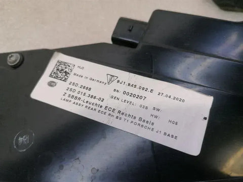 Porsche Taycan 9J right rear light 9J1945092E tail light rear right