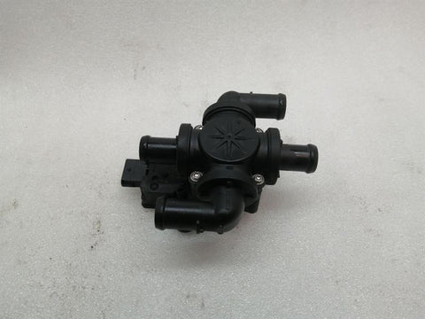 Porsche Taycan 9J heater valve 9J1906459A heater valve valve