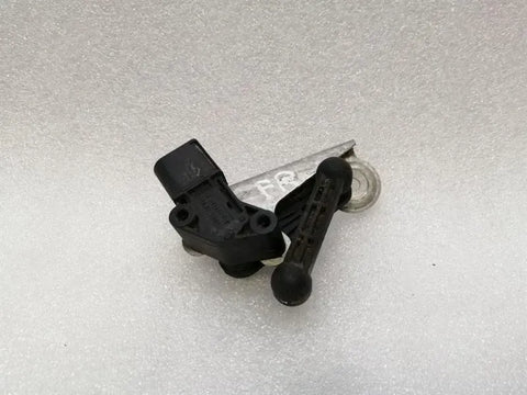 Tesla Model X P100D FRH Level Sensor 1027946-00-A Front Right Altitude Sensor
