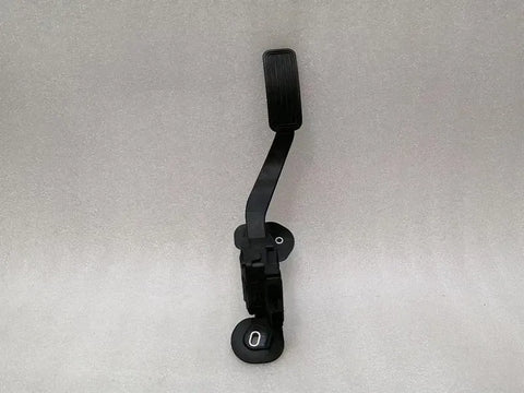 Tesla Model X P100D Throttle Pedal (Electrical) 6PV933370-17 Throttle Pedal