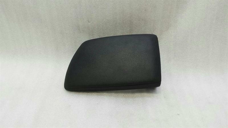 BMW 1 Series F20 armrest 9230136 RHD RIGHT HANDLEBAR
