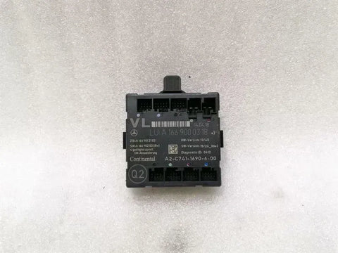 Mercedes CLA W117 C117 Front Left Door Module A1669000318 Left Door Control Unit
