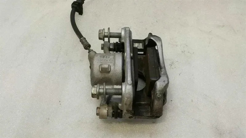 MINI COOPER F56 F55 F57 right front caliper 6860262 caliper front right