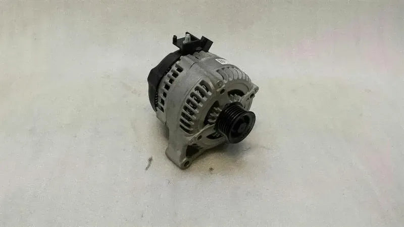 MINI COOPER F56 Alternator 7640132 Alternator 180A 1.5d