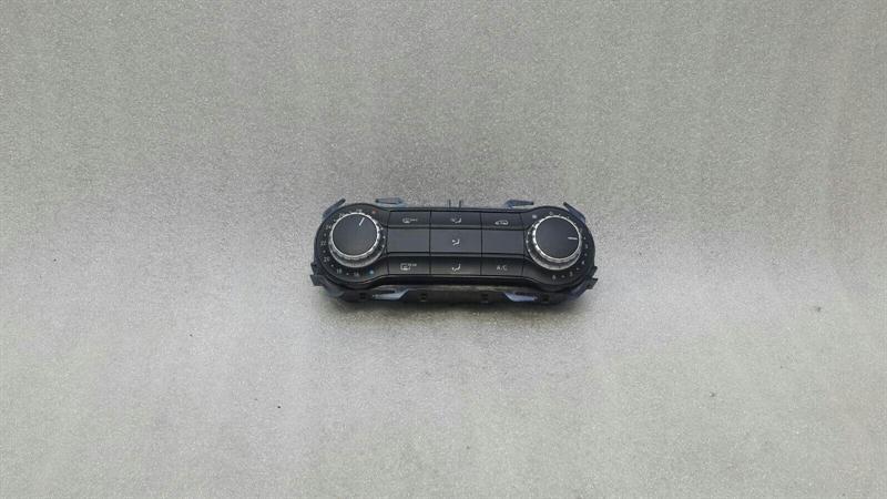 Mercedes A Class W176 Auto Climate Control A2469000515 Climate Control Panel