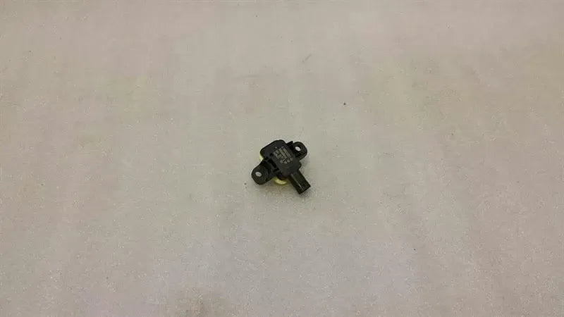 Mercedes A Class W176 Crash Sensor A1668210351 Impact Sensor