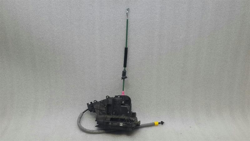 Mercedes E Class W213 front left door lock A0997206501 door lock front left