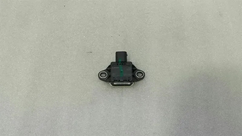 Tesla Model S 75 Yaw Rate Sensor 6006369-00-A Yaw Rate Sensor