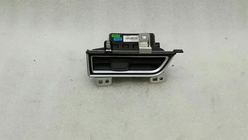 Tesla Model S 75 Left Air Vent 1023243-00-C RHD RIGHT HAND DRIVE