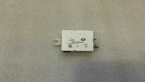 LAND ROVER Evoque 2.2 TD Aerial / Antenna BJ32-19G255-AA Antenna