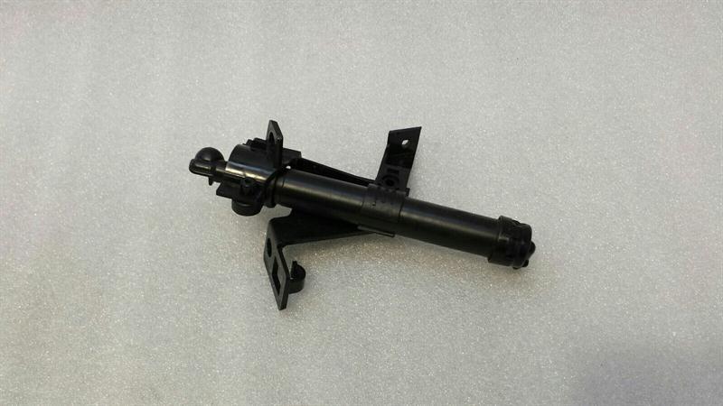 Land Rover Evoque Hedlamp washer jet BJ32-13C152-CA wash nozzle spray nozzle right