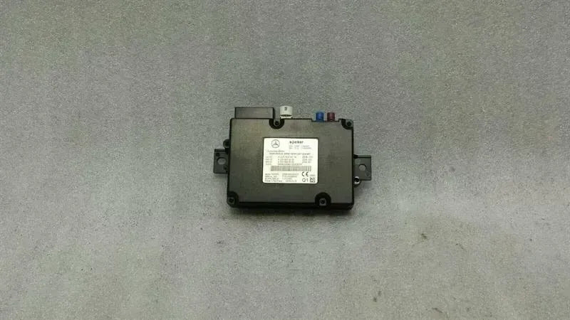 Mercedes C Class W205 Multimedia Module A2059008218 Interface Control Unit