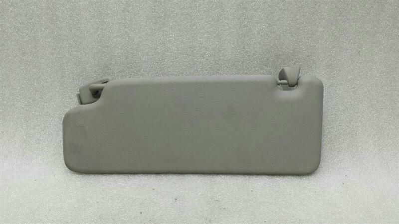BMW X1 F48 Right Sun Visor 7452554 Sun Visor Trim Panel Right