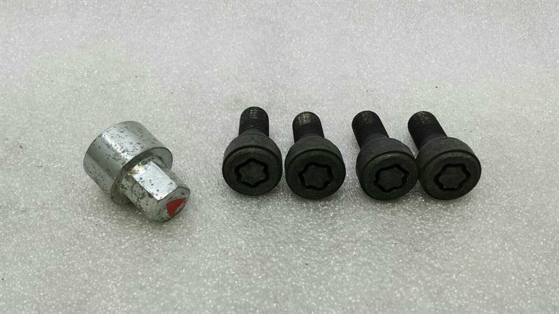 BMW X1 F48 wheel lock bolts set wheel fuse set wheel fuses rim lock