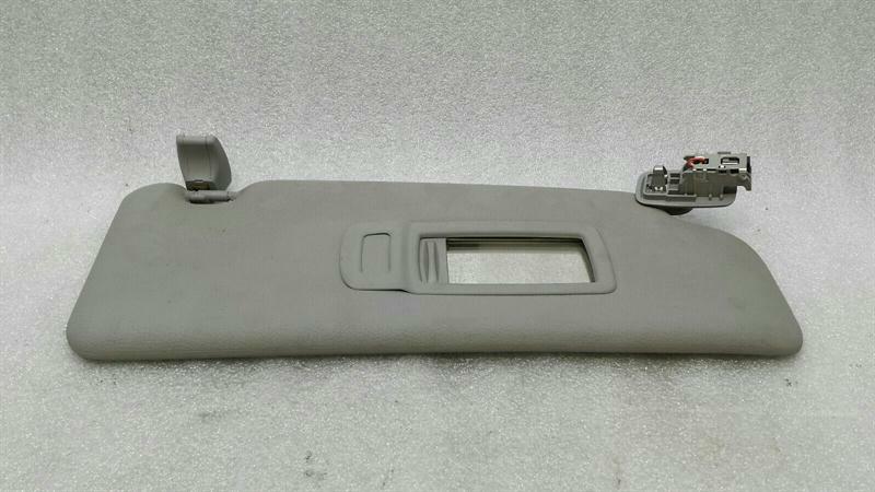 BMW X1 F48 Right Sun Visor 7452554 Sun Visor Trim Panel Right
