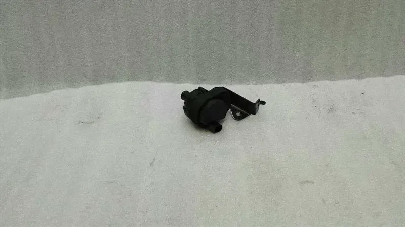 Mercedes additional cooling pump A2118350028 coolant pump pump