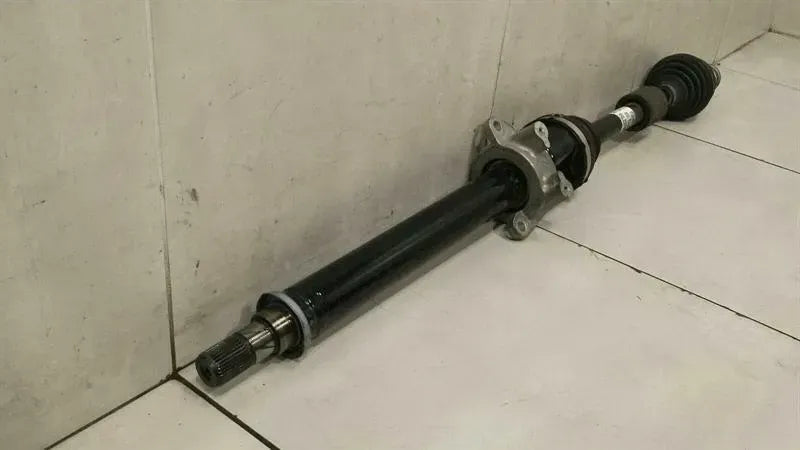 BMW X1 F48 Right Front Drive Shaft 8643364 Drive Shaft Front Right