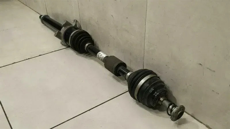 BMW X1 F48 Right Front Drive Shaft 8643364 Drive Shaft Front Right