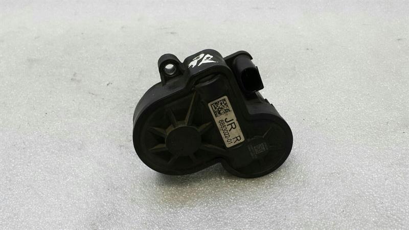 BMW X1 F48 Right Park Brake Engine 6860008 ACTUATOR PARKING BRAKE Right