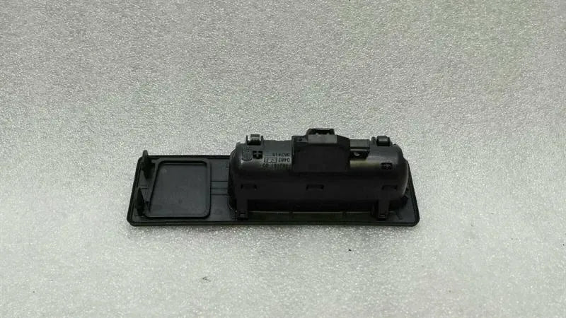 BMW X1 F48 Boot Lock Handle Switch 7463161 Tailgate Lock Handle