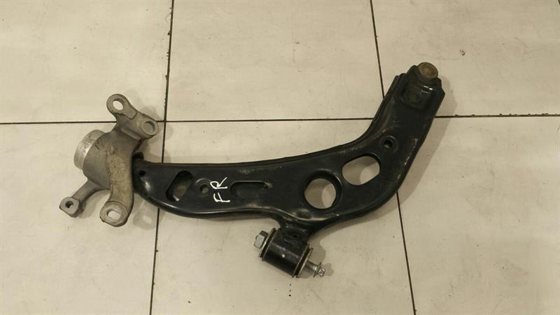 BMW X1 F48 right front wishbone 6879844 front right handlebar