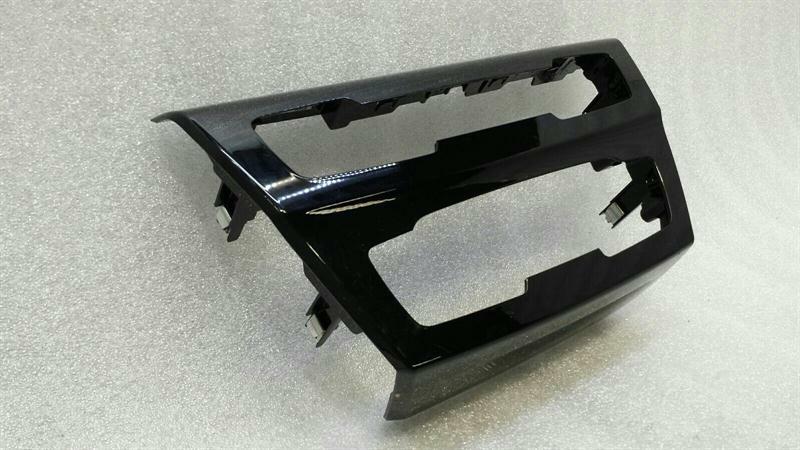 BMW X1 F48 Console Cover 9305907 Console Trim Cover