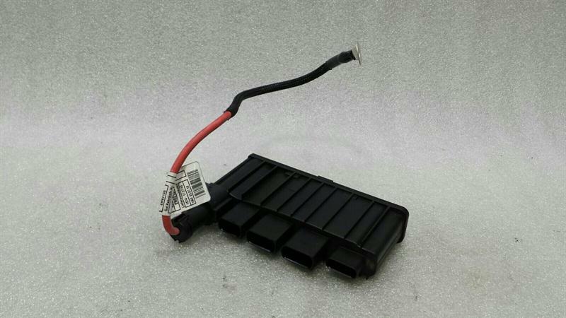 BMW X1 F48 Fuse Box 8661071 Fuse Box