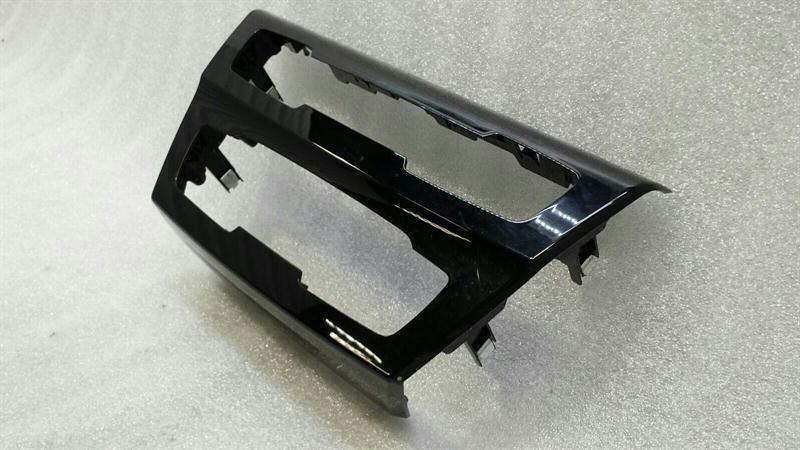 BMW X1 F48 Console Cover 9305907 Console Trim Cover