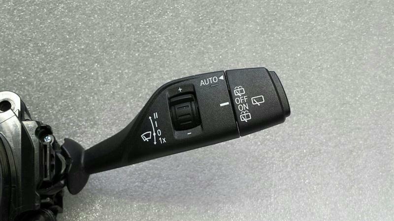 BMW X1 F48 wiper stalks 6827369 indicator switch steering column switch