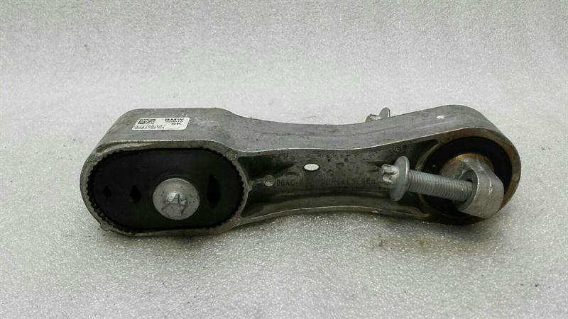 BMW X1 F48 Engine Mount 6885788 Engine Mount
