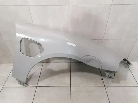Porsche Taycan 9J Right Wing 9J1821102Y w/o PWR DOOR Front Right Fender