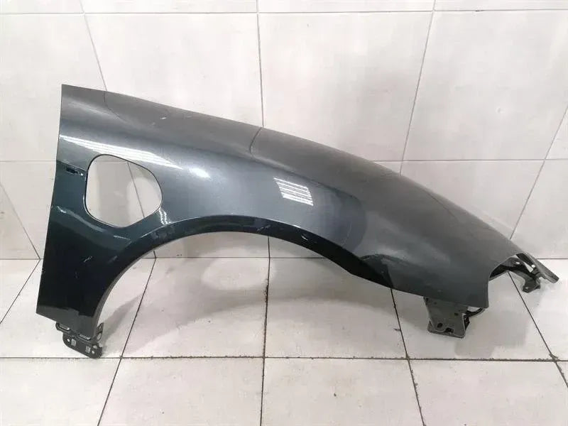 Porsche Taycan 9J Right Wing 9J1821102AY WITH POWER DOOR Front Right Fender