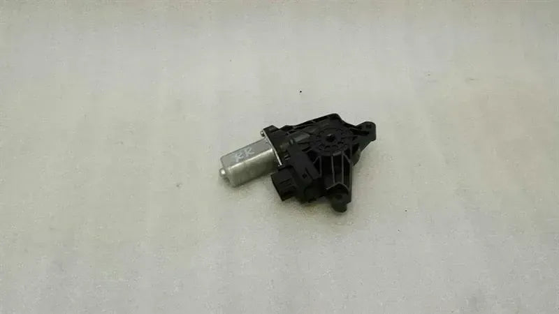 Mercedes A Class W176 RRH Door Window Motor A2469063200 Window Regulator Motor HR