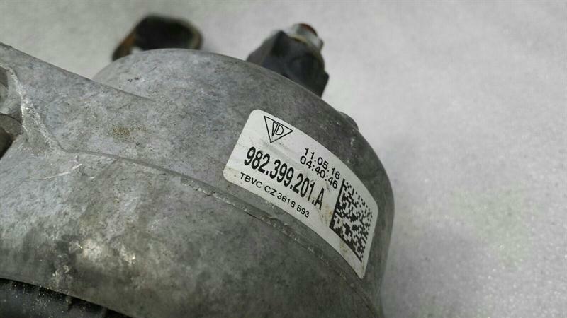 Porsche Boxster 718 Right Gearbox Mount 982399201A Transmission Holder Right