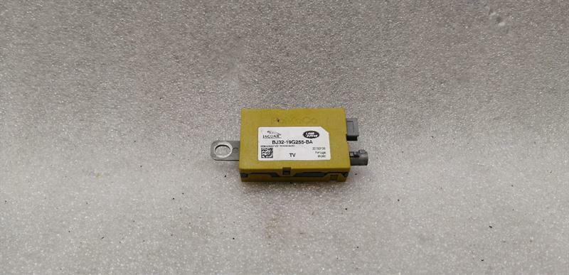 LAND ROVER RANGE ROVER EVOQUE Aerial / Antenna BJ32-19G255-BA Antenna