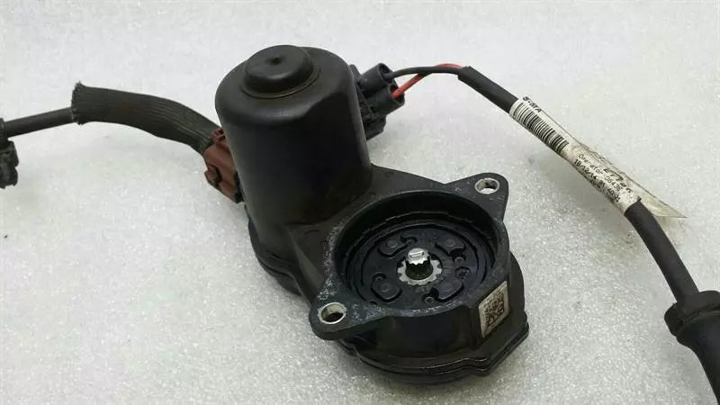 RANGE ROVER EVOQUE L538 LEFT PARK BRAKE MOTOR 32337647 ACTUATOR PARKING BRAKE