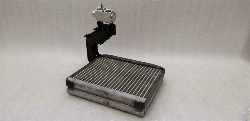 RANGE ROVER EVOQUE Air Conditioning Evaporator LR070870 RHD RIGHT HAND DRIVE