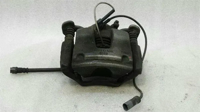 BMW X1 F48 Right Front Caliper 6860268 Brake Caliper Front Right