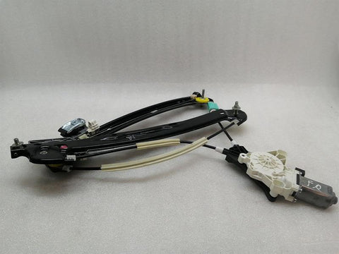 Mercedes CLS W257 Right Front Door Winder A2577204809 Window Regulator Front Right