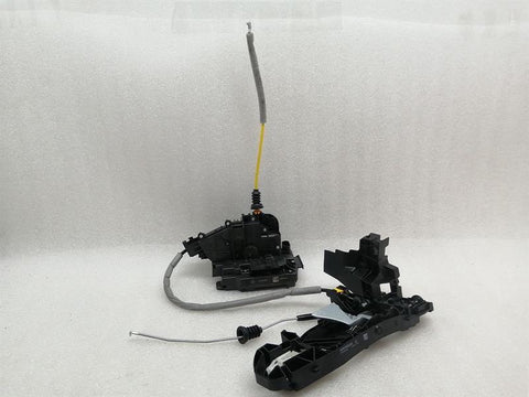 Mercedes CLS C257 W257 door lock A0997208501 door lock RHD front left left
