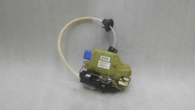 Porsche 911 997 RHD Left Door Lock 3D2837015 Right Handlebar