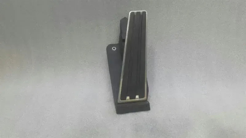 Porsche 911 997 accelerator pedal (electrical) 99742302102 accelerator pedal