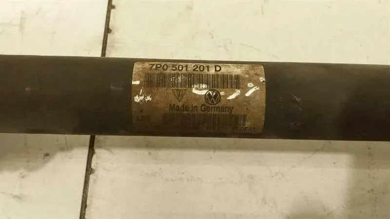 Porsche Cayenne 958 92A left rear shaft 7P0501201D drive shaft rear left