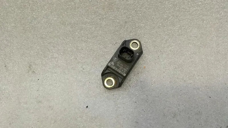 Porsche 911 GT3 Crash Sensor 99760611101 Impact Sensor