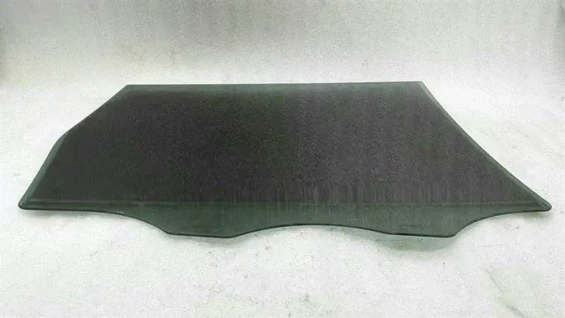 Porsche Cayenne 958 92A left rear door glass 95854261106 door window rear left