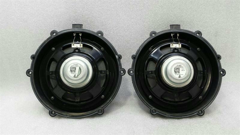 Porsche Cayenne 958 92A Speaker Set 7PP035454G Speaker Set