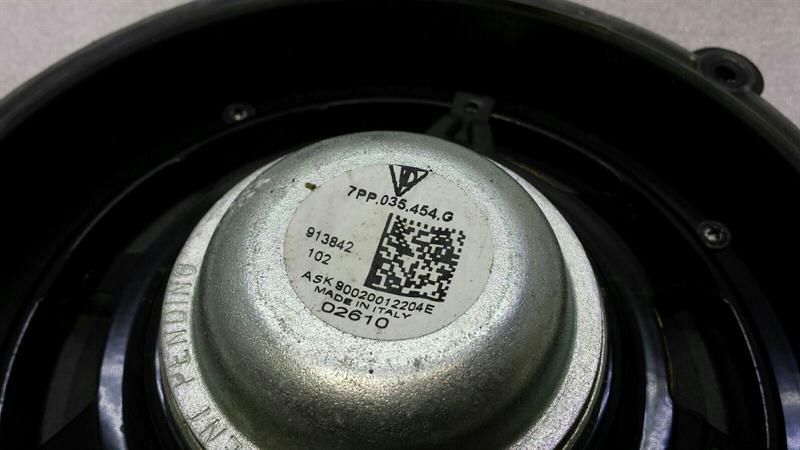 Porsche Cayenne 958 92A Speaker Set 7PP035454G Speaker Set