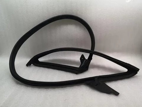 Tesla Model 3 Long Range RLH Door Seal 1090511-00-N Door Seals Rear Left